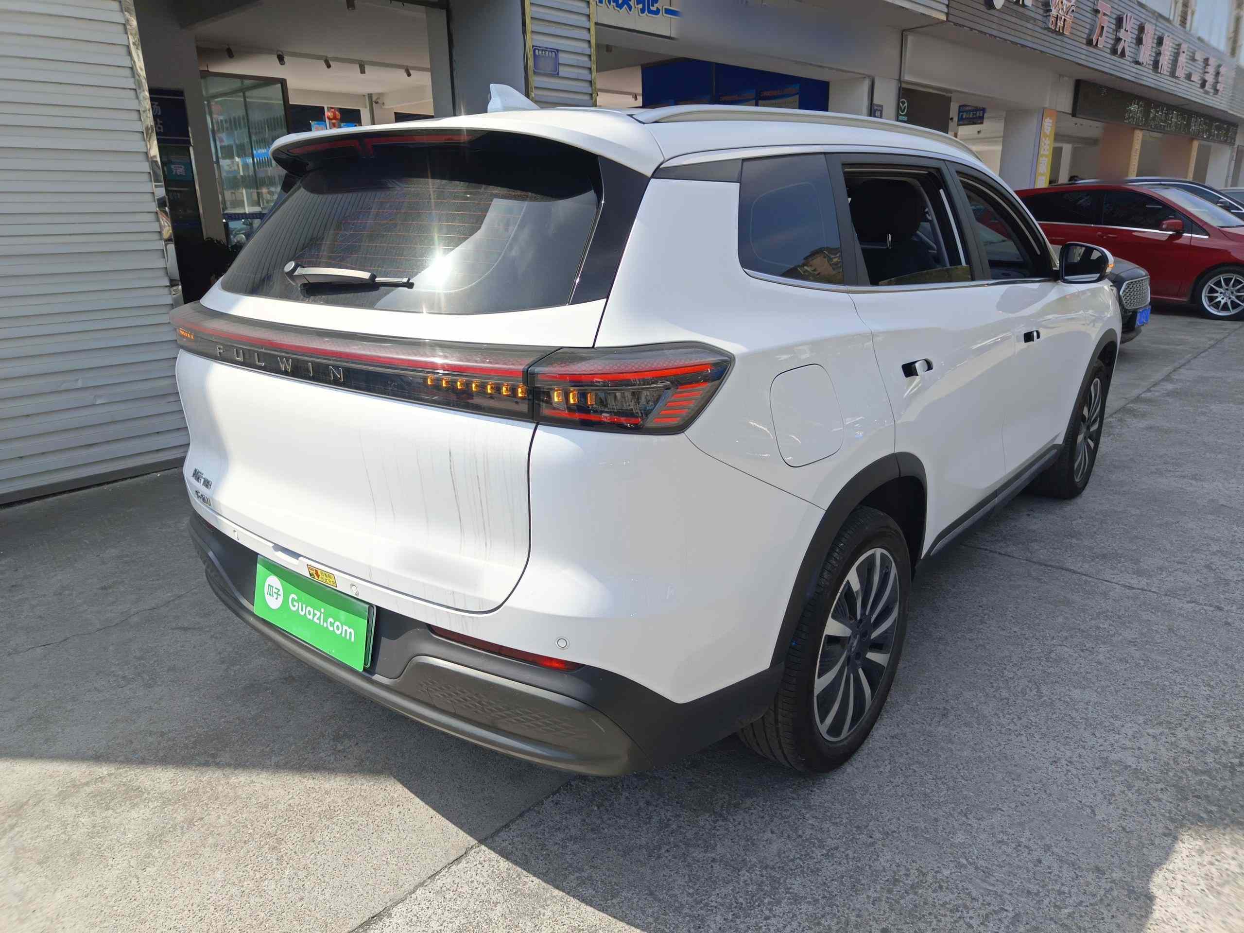奇瑞风云 风云T8 2025款 1.5T 130km 豪华版 7座(4)