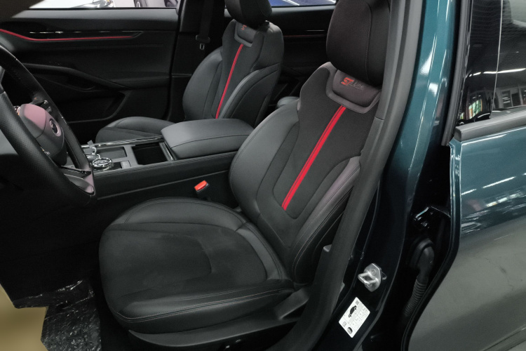 福特 蒙迪欧 2023款 1.5T E-混动 ST-Line中控内饰19