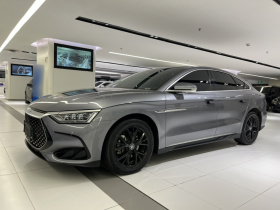 比亚迪 汉 2024款 DM-i 荣耀版 121KM 精英型