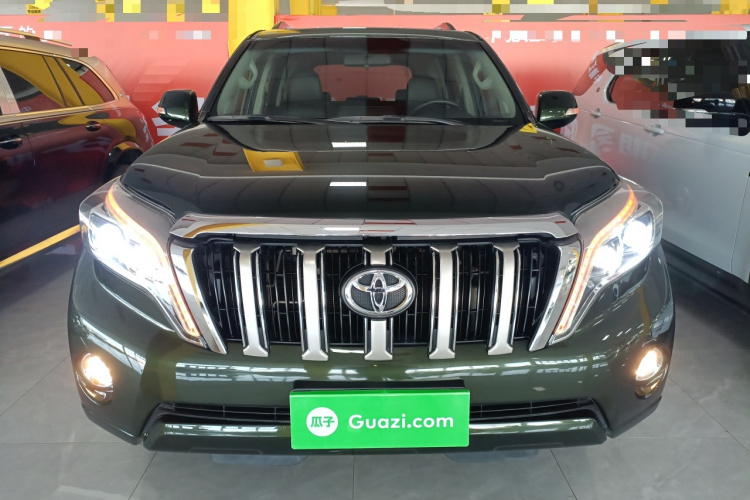 丰田 普拉多 2016款 2.7L 自动标准版车身外观2