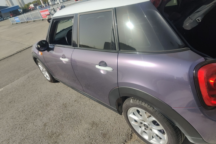 MINI 2018款 1.5T ONE 五门版车身外观6001