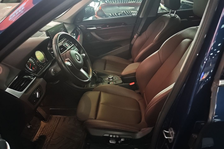 宝马X1 2021款 sDrive25Li 领先型局部细节19