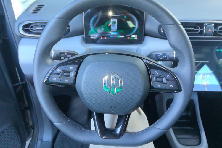 零跑汽车 零跑T03 2021款 400豪华版局部细节13