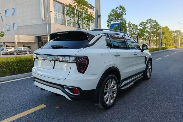 领克01 2017款 2.0T 两驱型Pro版车身外观6007