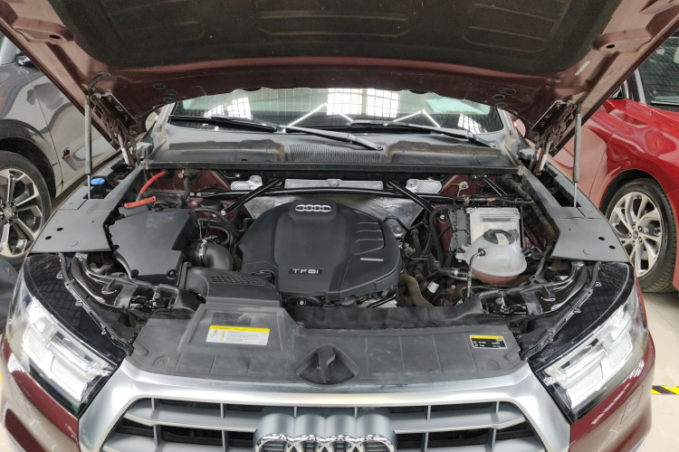 奥迪Q5L 2018款 40 TFSI 荣享时尚型 国V局部细节24