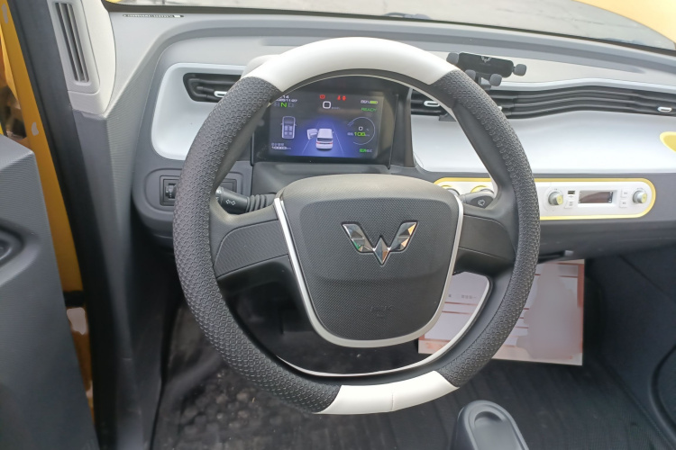 五菱汽车 宏光MINIEV 2021款 马卡龙时尚款 磷酸铁锂局部细节13