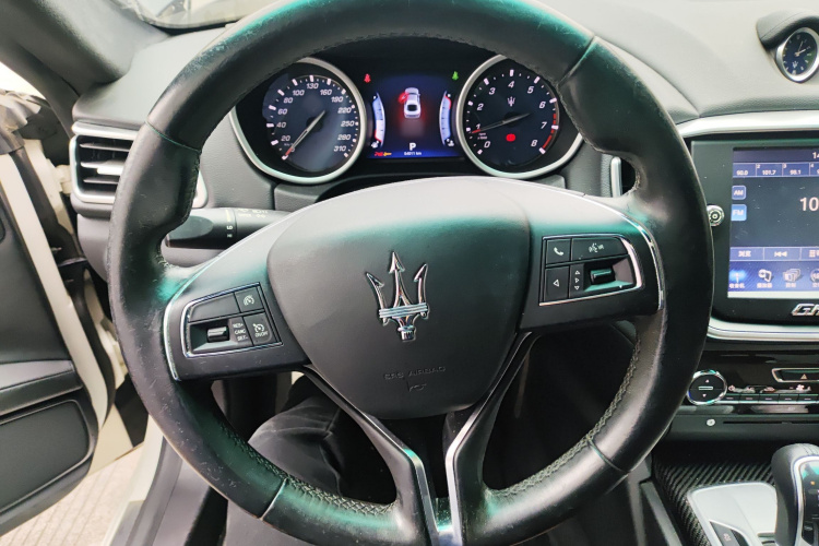 玛莎拉蒂 Ghibli 2014款 3.0T 标准版局部细节13