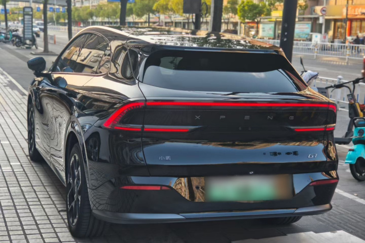 小鹏G7 2025款 702 超长续航 Max车身外观6004