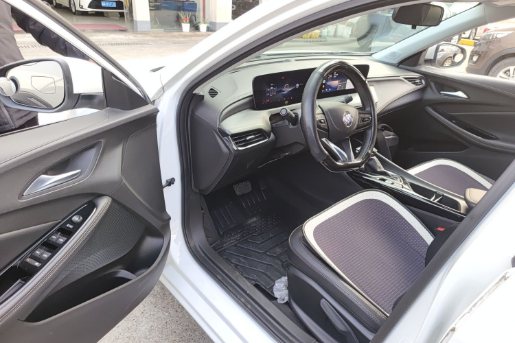 别克 威朗 2023款 Pro 乐享版中控内饰20