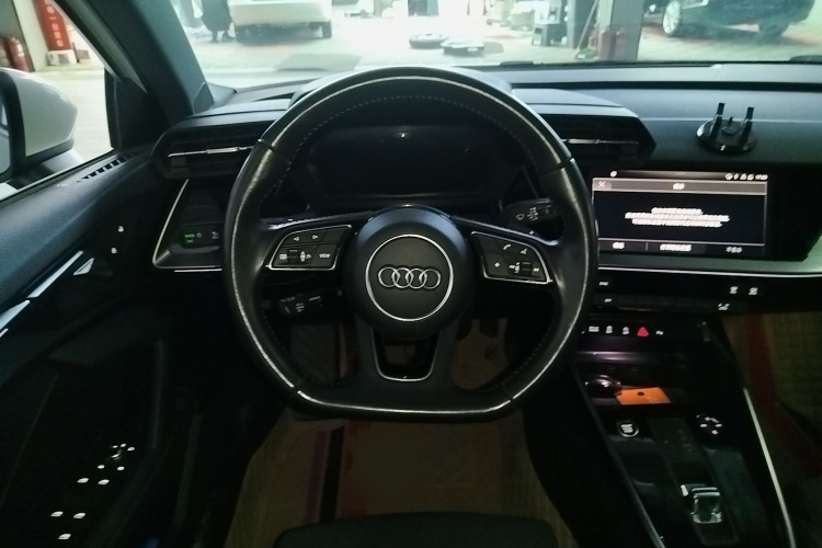 奥迪A3 2021款 Sportback 35 TFSI 豪华运动型中控内饰13