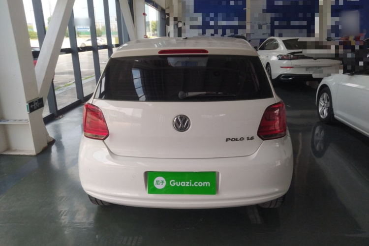 大众 Polo 2013款 1.6L 自动舒适版车身外观6