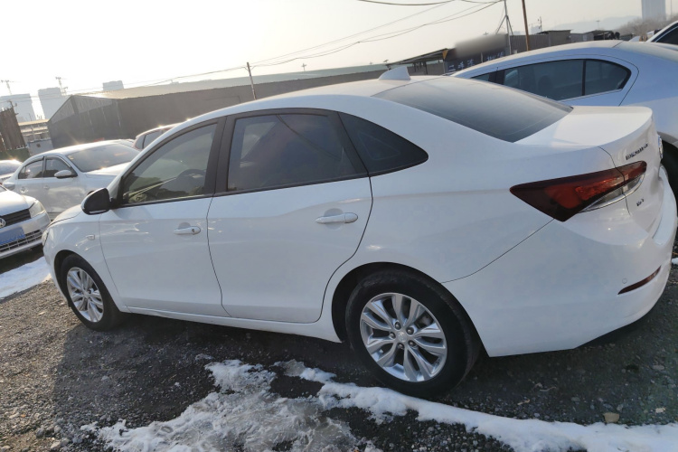 别克 英朗 2019款 15T 双离合互联精英型 国V车身外观4