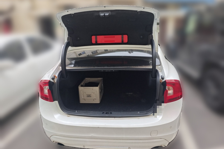 沃尔沃S60 2019款 S60L T3 智进版局部细节23