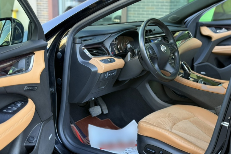 别克 君越 2019款 28T 尊贵型中控内饰7007