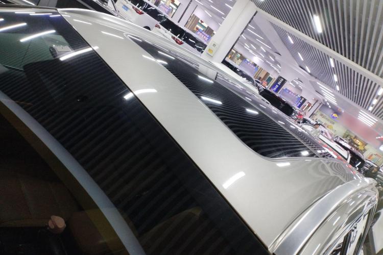 理想汽车 理想ONE 2021款 增程6座版车身外观57