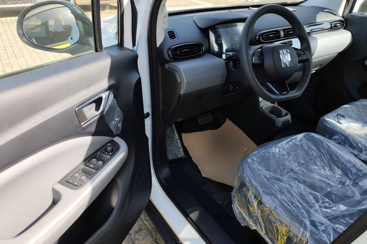 零跑汽车 零跑T03 2025款 310舒享版中控内饰20