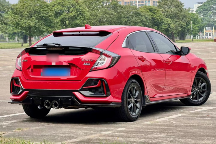 本田 思域 2021款 HATCHBACK 220TURBO CVT新锐控车身外观6004