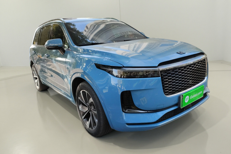 理想汽车 理想ONE 2021款 增程6座版车身外观3