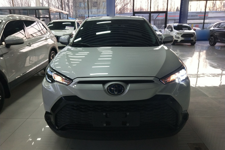 丰田 锋兰达 2023款 2.0L 智能电混双擎 领先版车身外观2