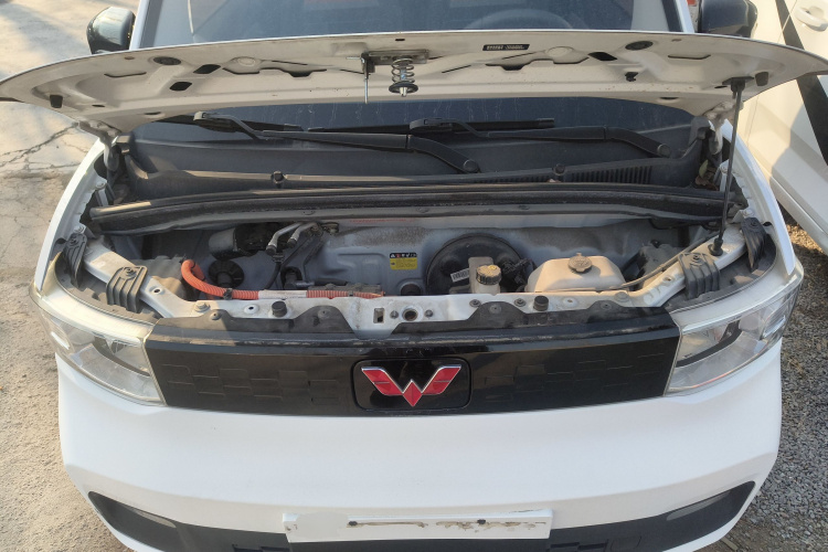 五菱汽车 宏光MINIEV 2020款 悦享款 三元锂机舱底盘24