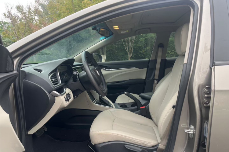 别克 英朗 2021款 典范 1.5L 自动精英型中控内饰7001