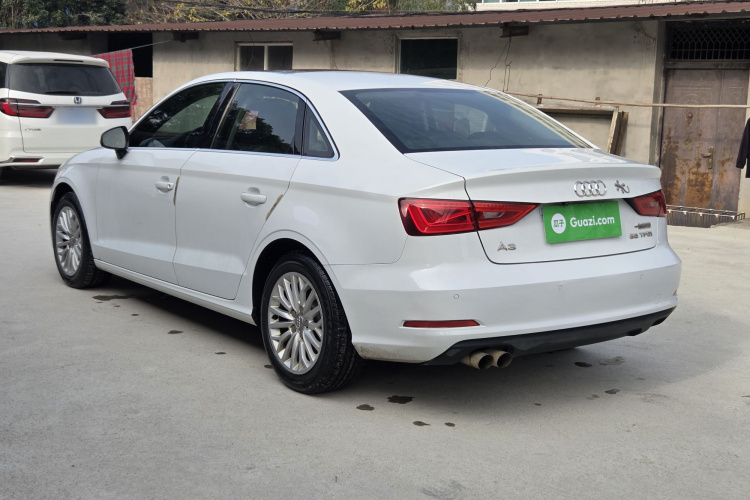 奥迪A3 2016款 Limousine 35 TFSI 领英型车身外观6008