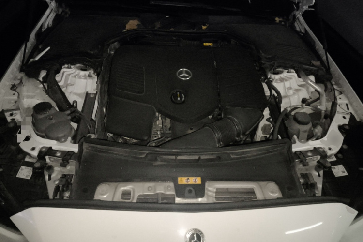 奔驰C级 2023款 C 260 L 运动版局部细节24