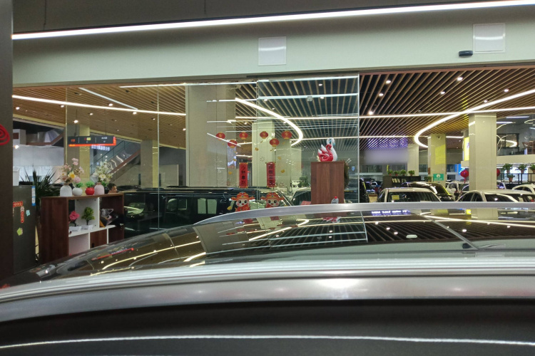 理想汽车 理想ONE 2021款 增程6座版局部细节57