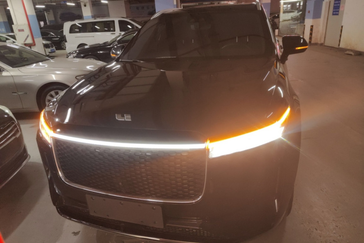 理想汽车 理想ONE 2020款 增程6座版车身外观6001