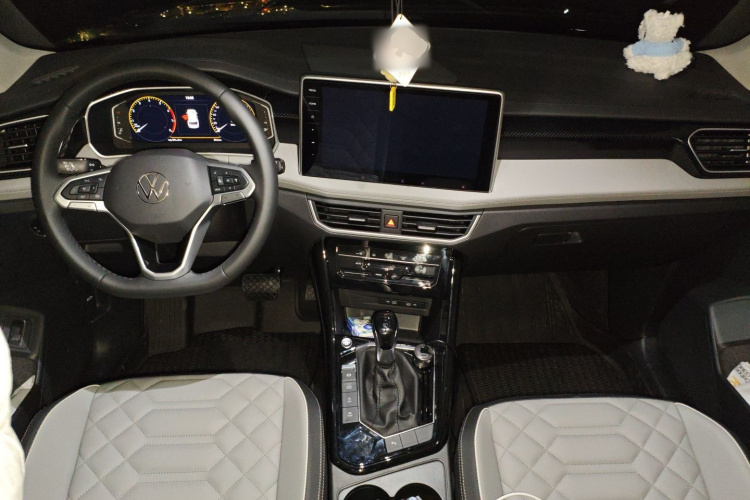 大众 探岳 2025款 众享款 300TSI中控内饰12