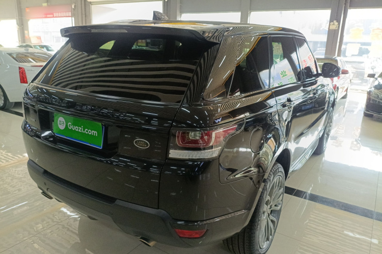 路虎 揽胜运动版 2017款 3.0 SC V6 HSE DYNAMIC车身外观6005