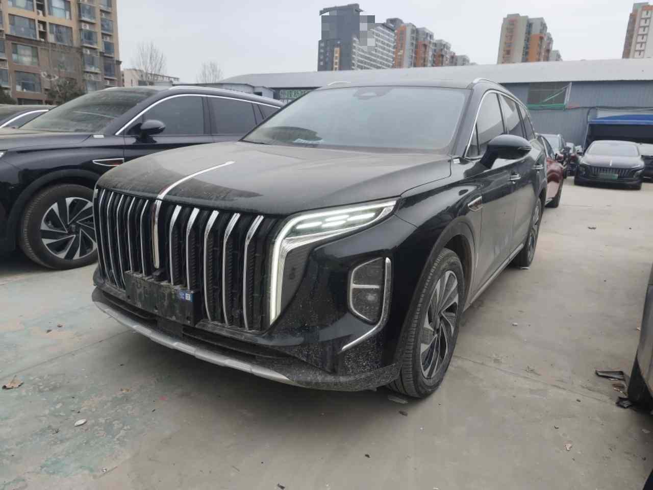 红旗HS7 PHEV 2024款 2.0T PHEV 四驱旗畅版 6座(2)