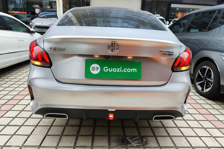 名爵 MG5 2021款 300TGI DCT青奢豪享版车身外观6