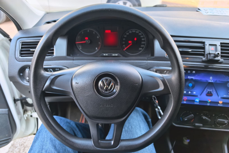 大众 桑塔纳 2019款 1.5L 手动风尚版 国VI局部细节13