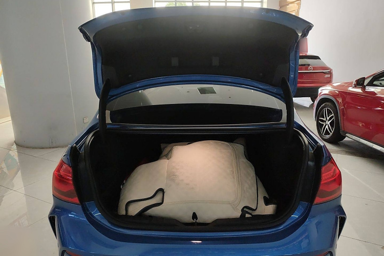 宝马1系 2019款 120i M运动套装局部细节23