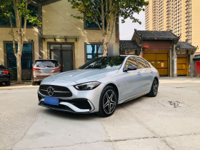 奔驰C级 2023款 改款 C 260 L 皓夜运动版