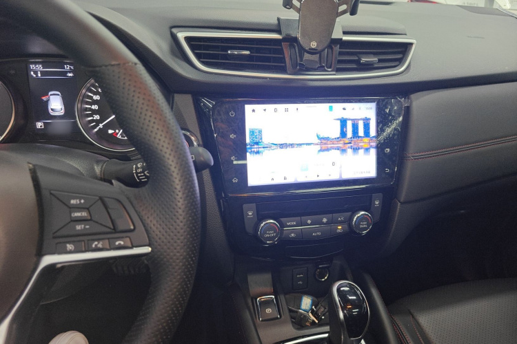 日产 逍客 2022款 2.0L CVT XV Prem豪华版局部细节16