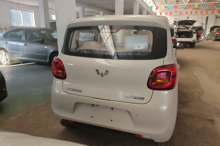 五菱汽车 宏光MINIEV 2025款 四门版 进阶款车身外观6