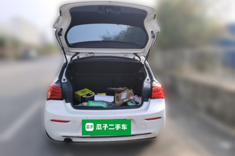 宝马1系(进口) 2018款 118i 运动设计套装中控内饰23