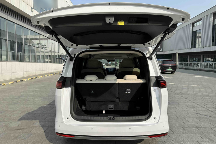 比亚迪 夏 2025款 DM-i 1.5T 180km 超越型局部细节23