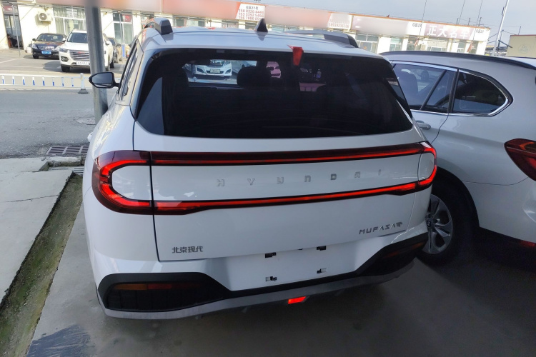 北京现代ix35 2023款 沐飒 2.0L 豪华版DLX车身外观6004