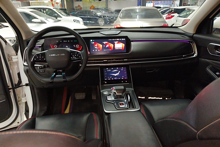 北京汽车 北京X7 2023款 1.5TD DCT超享+版中控内饰7002