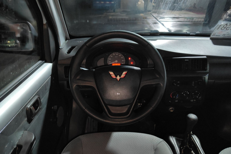 五菱汽车 五菱荣光 2020款 1.5L 加长基本型 国VI L3C局部细节13