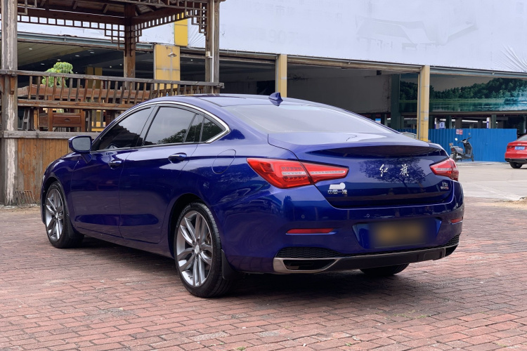 红旗H5 2018款 30TD 智联韵动版车身外观6005