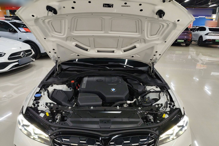 宝马3系 2024款 325Li M运动曜夜套装局部细节24