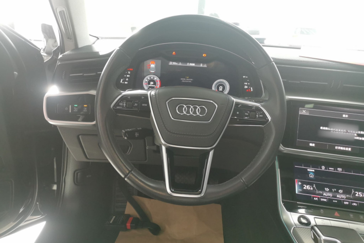 奥迪A6L 2023款 改款 40 TFSI 豪华致雅型中控内饰13
