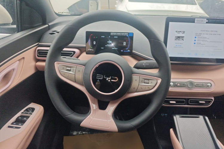 比亚迪 海鸥 2025款 305km 活力版中控内饰13