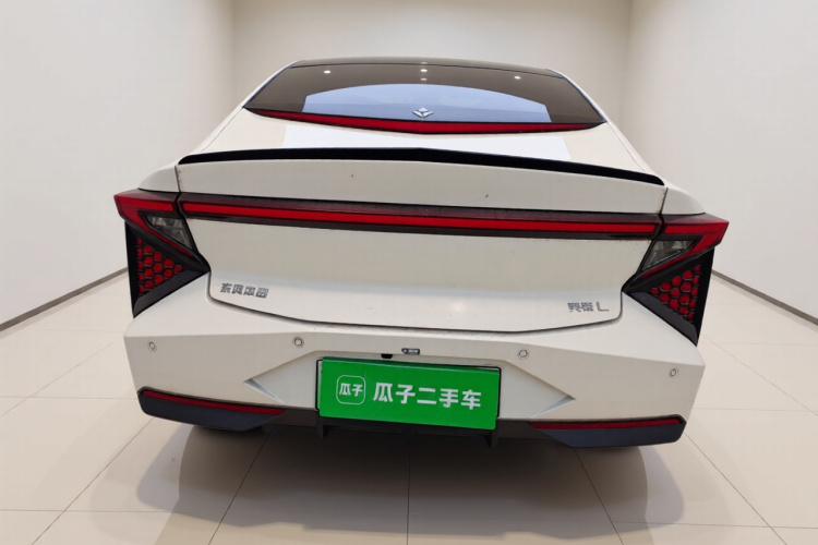 灵悉L 2025款 头号玩家版+增配亿点选装包车身外观6