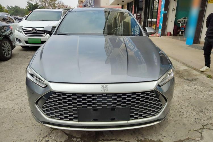 比亚迪 秦PLUS 2021款 DM-i 55KM 旗舰型车身外观6001