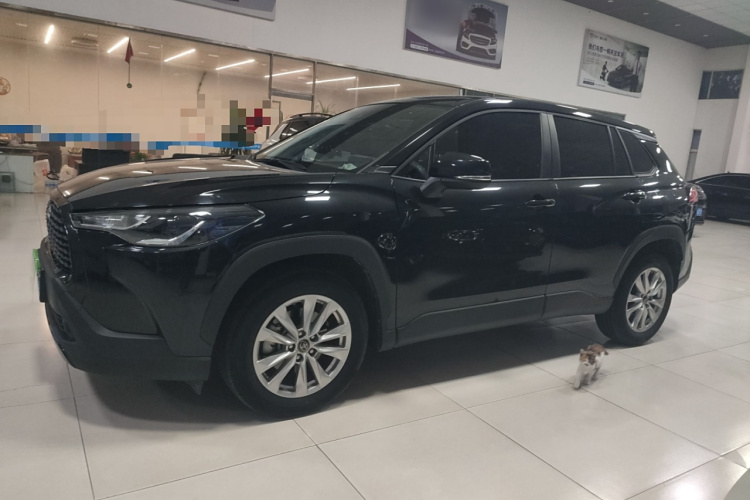 丰田 卡罗拉锐放 2022款 2.0L 先锋版车身外观6003